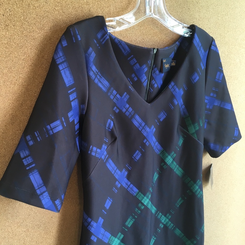 NWT Just...Taylor, size 6, Knit Pencil Skirt Dress